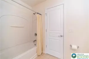 1824 Emerald Dr, South Whitehall Township, PA 18069 - Photo 44