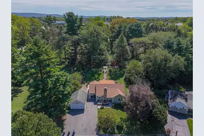 3224 Chestnut Drive, South Whitehall Township, PA 18104 - Photo 6