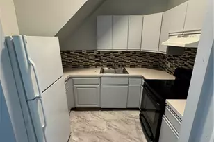 41 N 11th St, Allentown City, PA 18102 - Photo 8