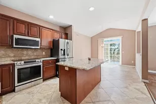 1570 Deena Dr, Easton, PA 18040 - Photo 16
