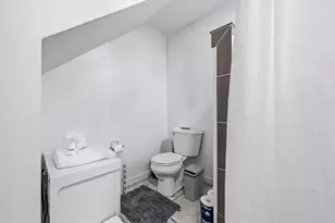 676 Pine St, Easton, PA 18042 - Photo 10
