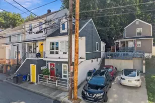 676 Pine St, Easton, PA 18042 - Photo 2