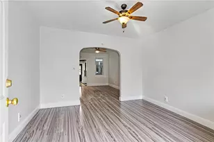29 Warren St, Easton, PA 18042 - Photo 2