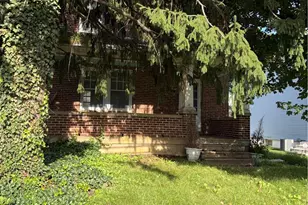 1215 Tatamy Rd, Easton, PA 18045 - Photo 1