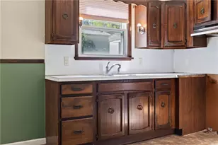 124 Fisher Ave, Coaldale Boro, PA 18218 - Photo 14
