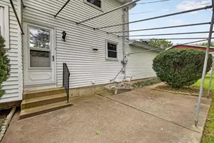 2722 Andrea Dr, Allentown City, PA 18103 - Photo 6