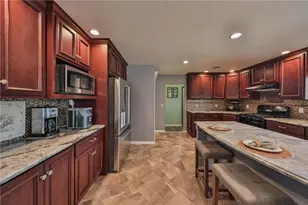 295 Crown View Ave, Stockertown Boro, PA 18083 - Photo 20