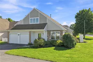 2512 Waynesborough Ct, Lower Macungie Township, PA 18062 - Photo 1