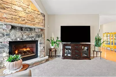 2512 Waynesborough Court, Lower Macungie Township, PA 18062 - Photo 34