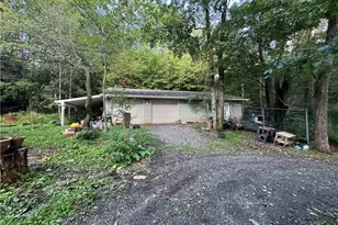 1206 Jefferson St, Franklin Twp, PA 18235 - Photo 2