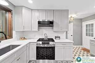 184 Sir Bradford Rd, Tobyhanna Twp, PA 18610 - Photo 14
