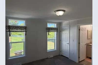 5174 Stone Terrace Drive, Whitehall Township, PA 18052 - Photo 10