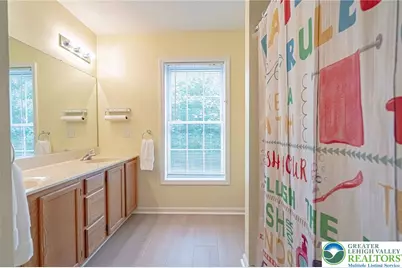 2037 Alice Drive, Lower Saucon Township, PA 18015 - Photo 28