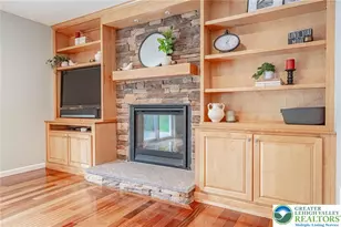 2037 Alice Dr, Lower Saucon Township, PA 18015 - Photo 10
