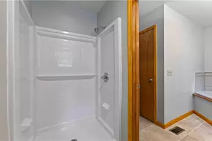 533 Maxatawny Dr, Pocono Lake, PA 18347 - Photo 32