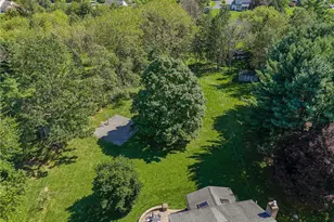 8357 Winchester Ln, Lower Macungie Township, PA 18011 - Photo 40