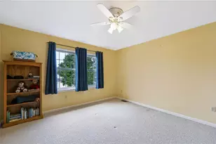 2603 Fieldview Dr, Lower Macungie Township, PA 18062 - Photo 18