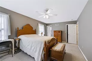 2603 Fieldview Dr, Lower Macungie Township, PA 18062 - Photo 12