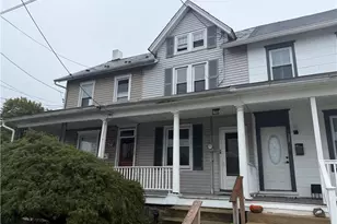 306 E Fairview St, Coopersburg Boro, PA 18036 - Photo 1