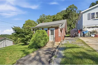 626 Scholl Avenue, Salisbury Township, PA 18015 - Photo 2