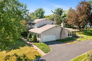 1122 Edward Ave, South Whitehall Township, PA 18103 - Photo 2
