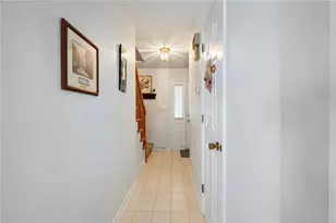 1122 Edward Ave, South Whitehall Township, PA 18103 - Photo 6