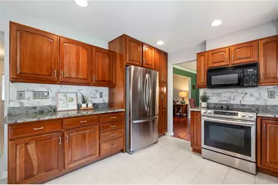 1122 Edward Avenue, South Whitehall Township, PA 18103 - Photo 8