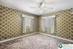 1235 Oakwood Dr, Hanover Twp, PA 18017 - Photo 16