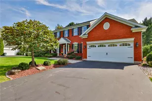 4295 Kathi Dr, Bethlehem City, PA 18017 - Photo 4