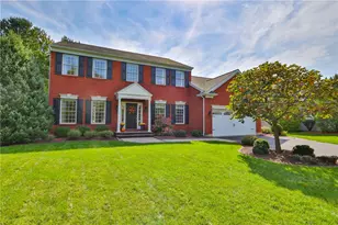 4295 Kathi Dr, Bethlehem City, PA 18017 - Photo 6