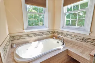 4295 Kathi Dr, Bethlehem City, PA 18017 - Photo 42