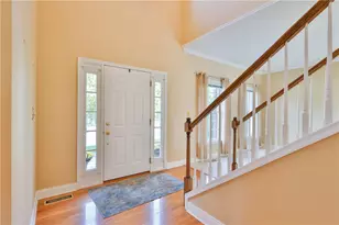 4295 Kathi Dr, Bethlehem City, PA 18017 - Photo 8