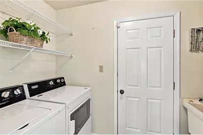 5781 Whitemarsh Drive, Lower Macungie Township, PA 18062 - Photo 32