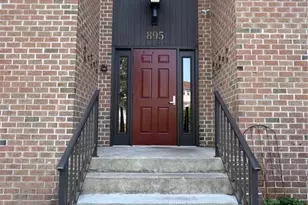895 Cold Spring Rd, Allentown City, PA 18103 - Photo 1