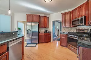 1307 Stein Way Ct, Lower Macungie Township, PA 18062 - Photo 24