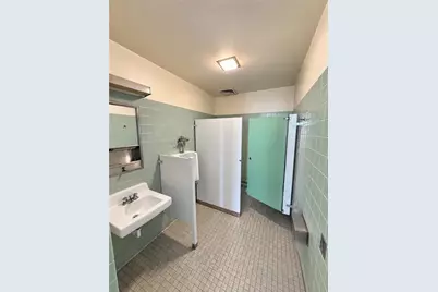 2191 Union Boulevard #2, Bethlehem City, PA 18018 - Photo 12