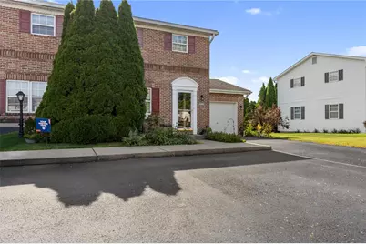 4930 Shawnee Court, North Whitehall Township, PA 18078 - Photo 6