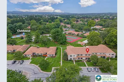 2876 Aronimink Place, Macungie Boro, PA 18062 - Photo 2