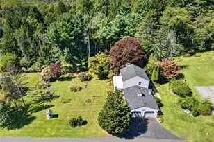 745 Gottwald Dr, Salisbury Township, PA 18015 - Photo 4