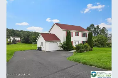 1427 Route 715, Stroudsburg, PA 18360 - Photo 4