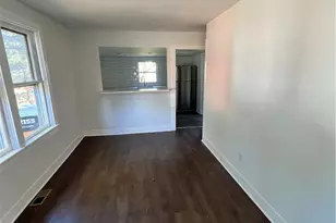 2145 Delaware Dr, Easton, PA 18042 - Photo 8