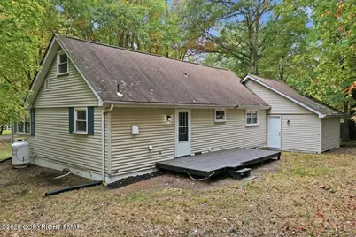 118 Buckhill Road, Penn Forrest, PA 18210 - Photo 12