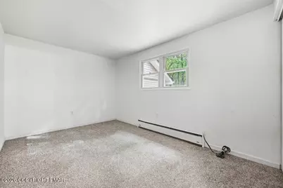 118 Buckhill Road, Penn Forrest, PA 18210 - Photo 32
