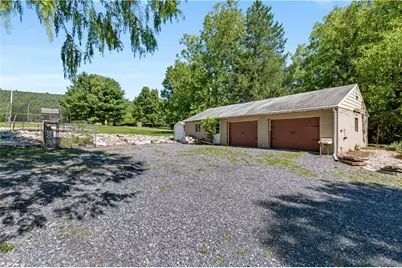 1135 Oak Ridge Lane, Moore Township, PA 18038 - Photo 38