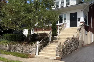 7 E Plainfield, Pen Argyl Boro, PA 18072 - Photo 2