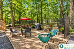245 Somerset Dr, Stroud Twp, PA 18301 - Photo 2