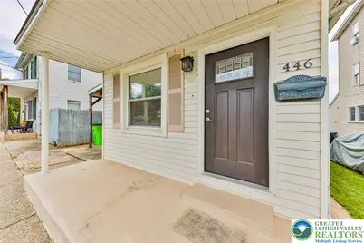 446 Maple Street, Bethlehem City, PA 18018 - Photo 2