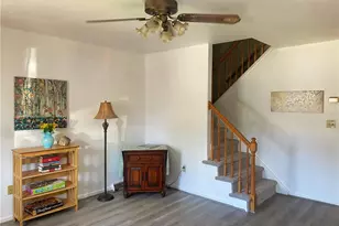107 Brookfield Dr, Macungie Boro, PA 18062 - Photo 4
