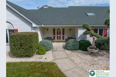 3231 Fairland Drive, North Whitehall Township, PA 18078 - Photo 2