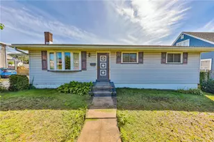 766 Franklin Ave, Palmerton Boro, PA 18071 - Photo 2